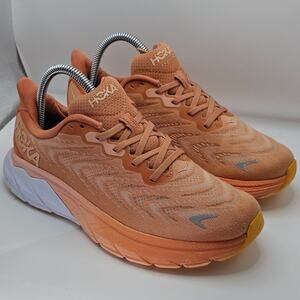 Hoka One One Arahi 6 Sun Baked Shell Coral Womens 7.5B (UK 6) Running Shoes